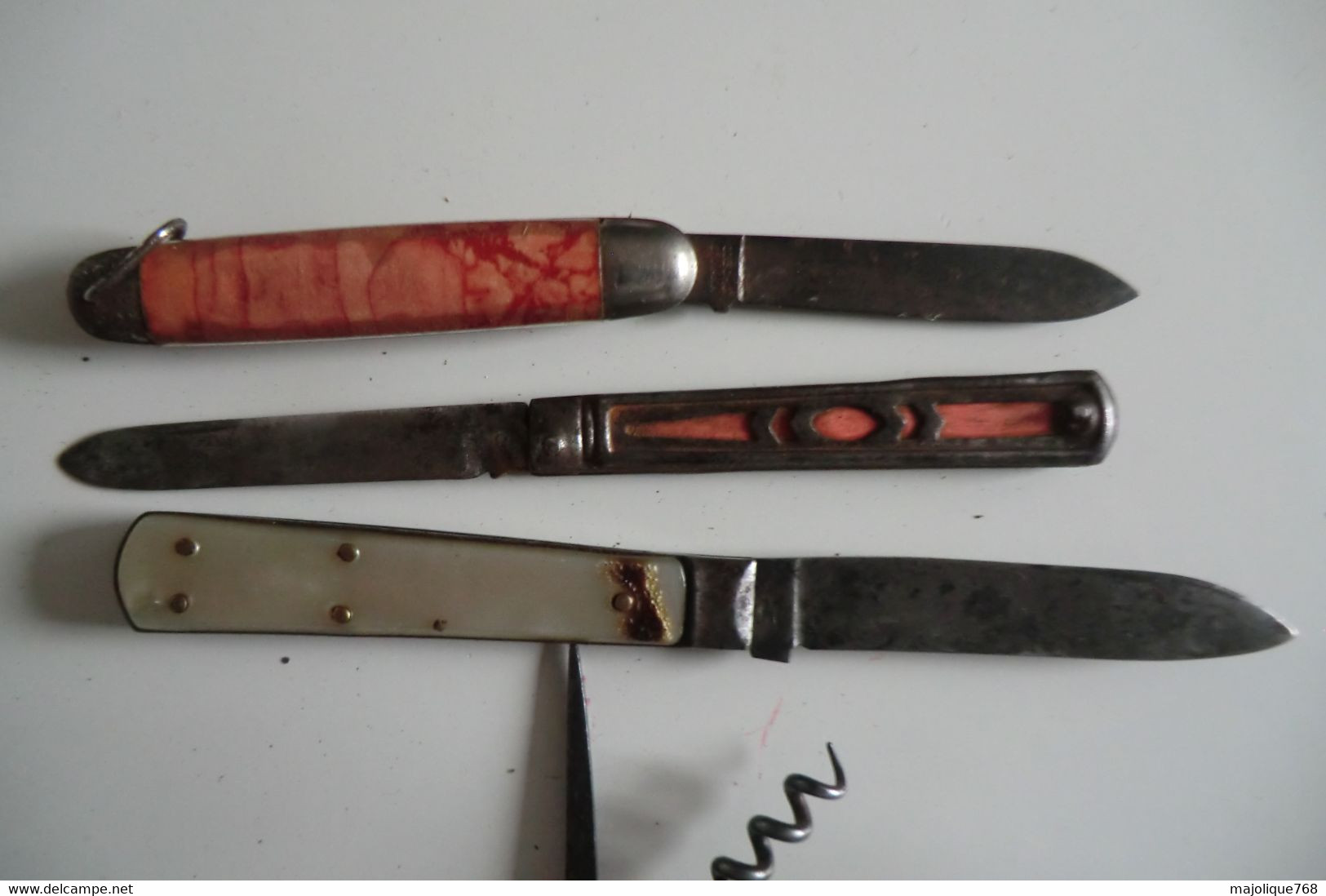 lot de 4 couteaux de poche - de marque mikov czechoslovakia - lebesnerais à duclair - pradel -