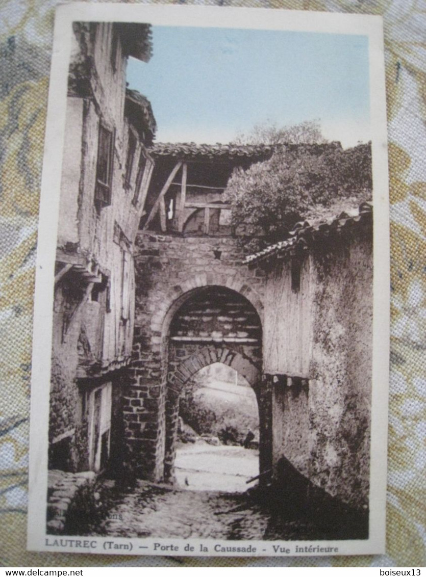 CPA.  LAUTREC  Porte De La Caussade . Vue Intérieure - Lautrec