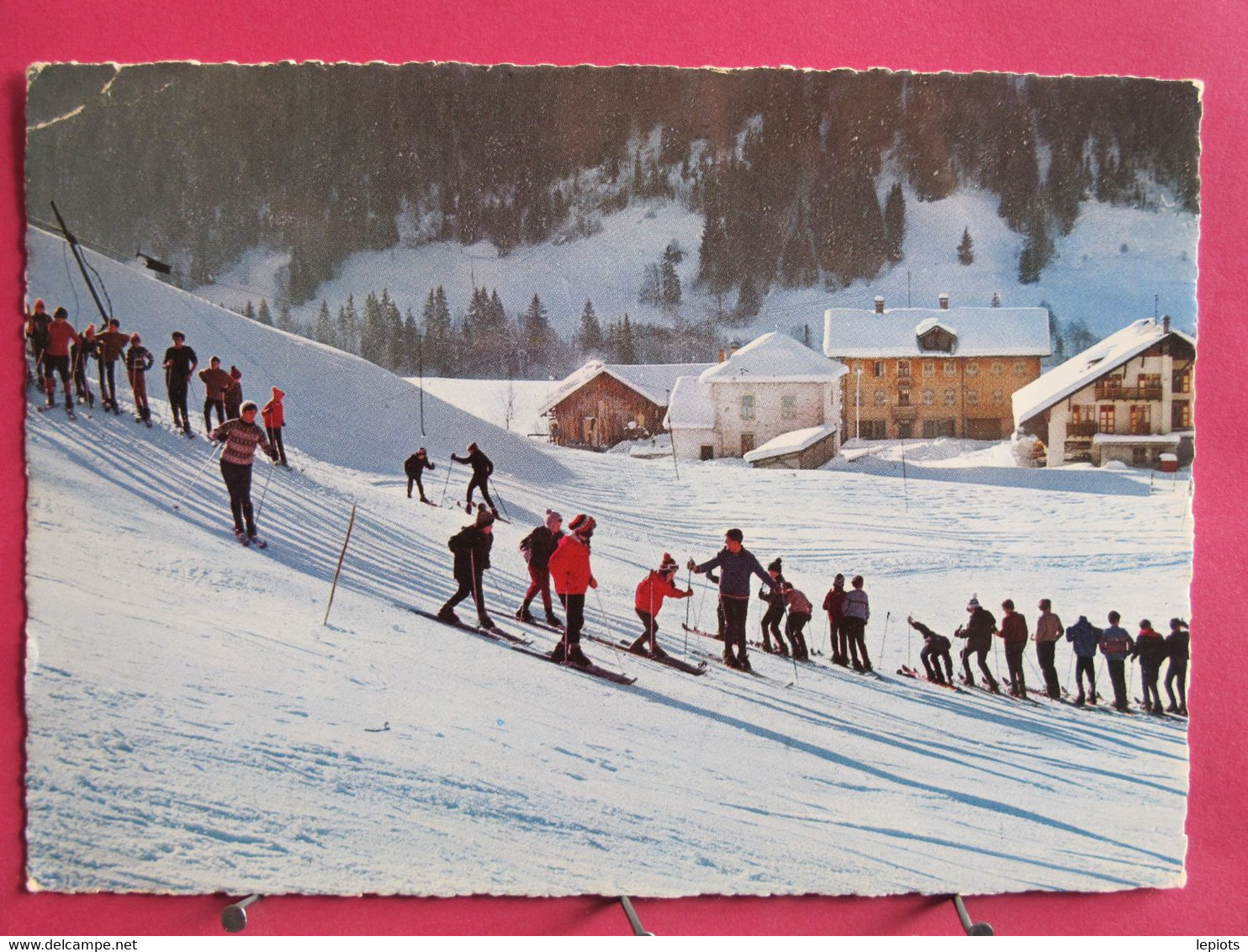 74 - La Chapelle D'Abondance - Les Pistes De Ski Les Rapes - Cours De Ski - R/verso - La Chapelle-d'Abondance