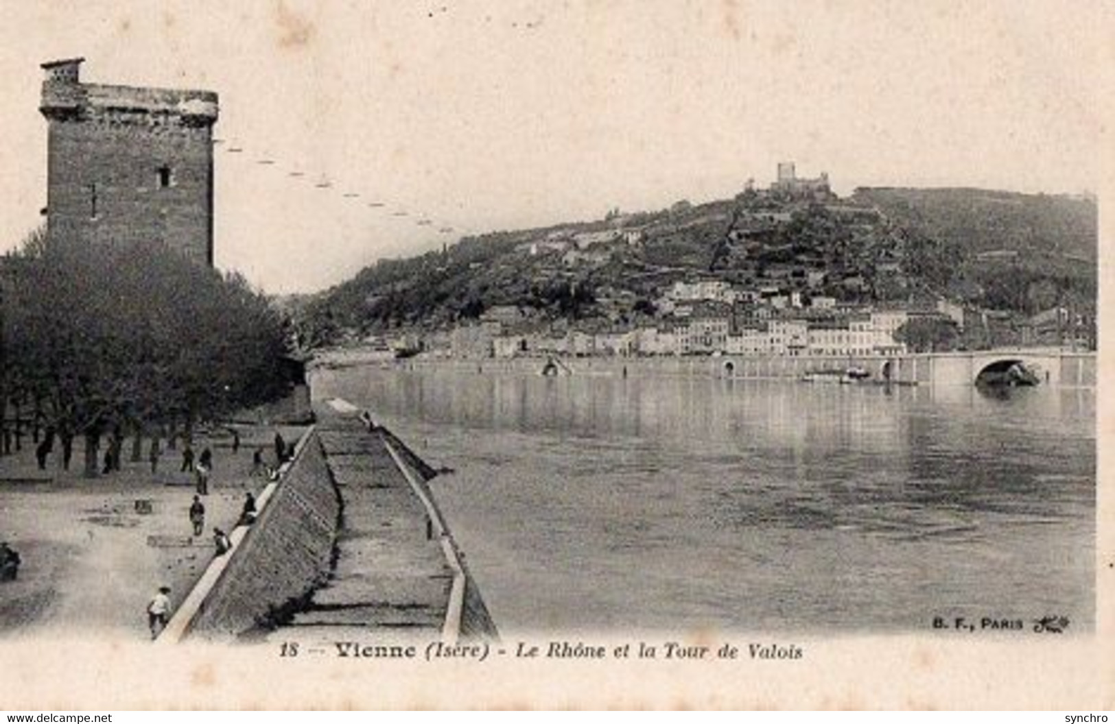 Le Rhone Et La Tour Valois - Vienne