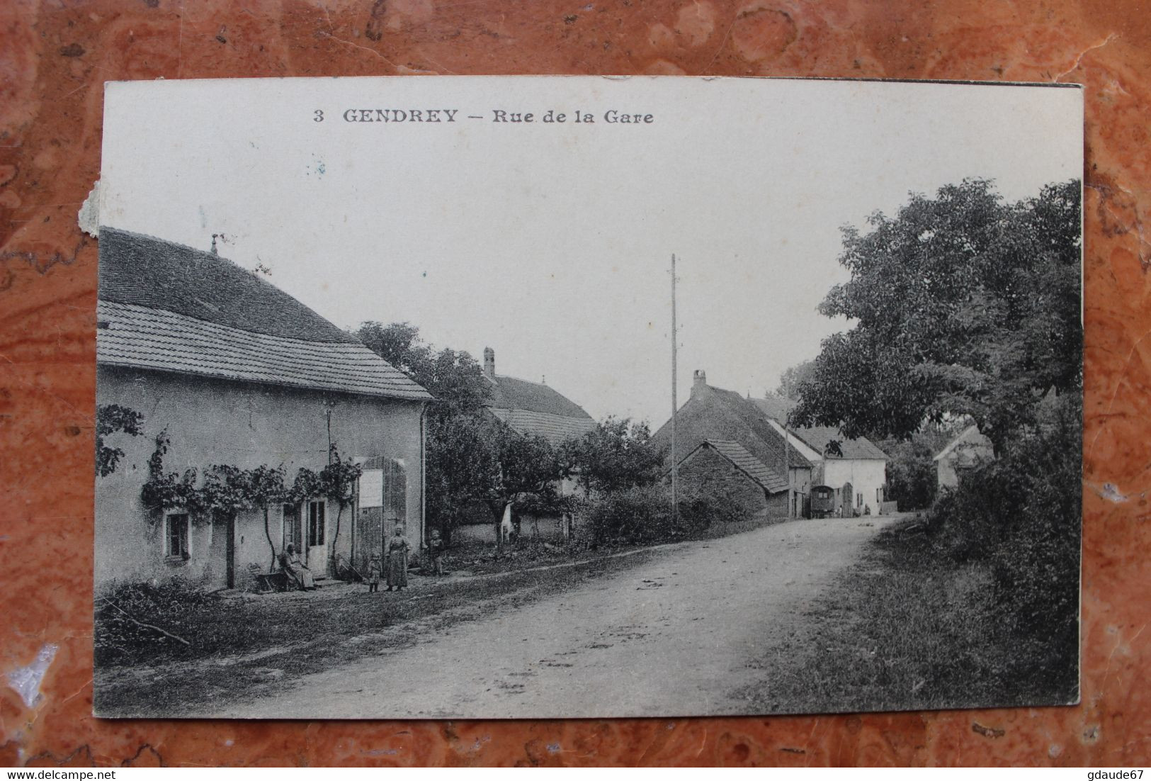 GENDREY (39) - RUE DE LA GARE - Gendrey