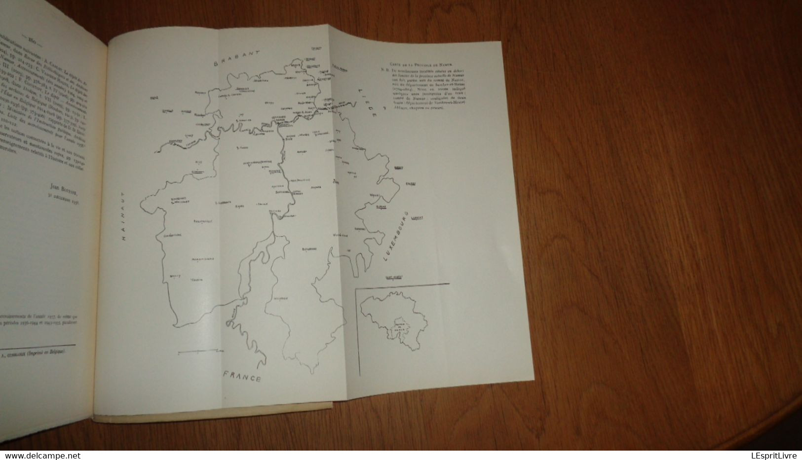 ANNALES DE LA SOCIETE ARCHEOLOGIQUE DE NAMUR Tome XLIX 1è Livraison 1958 Régionalisme Taviers Seigneurs Hour Famenne