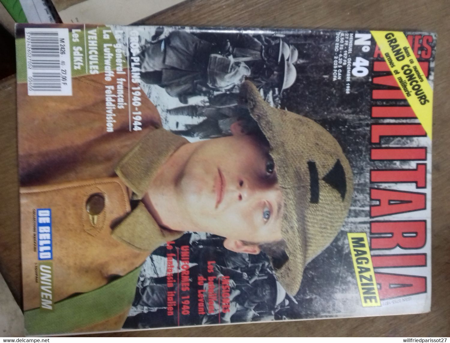 4/  ARMES MILITARIA N° 40 MAGAZINE - Waffen