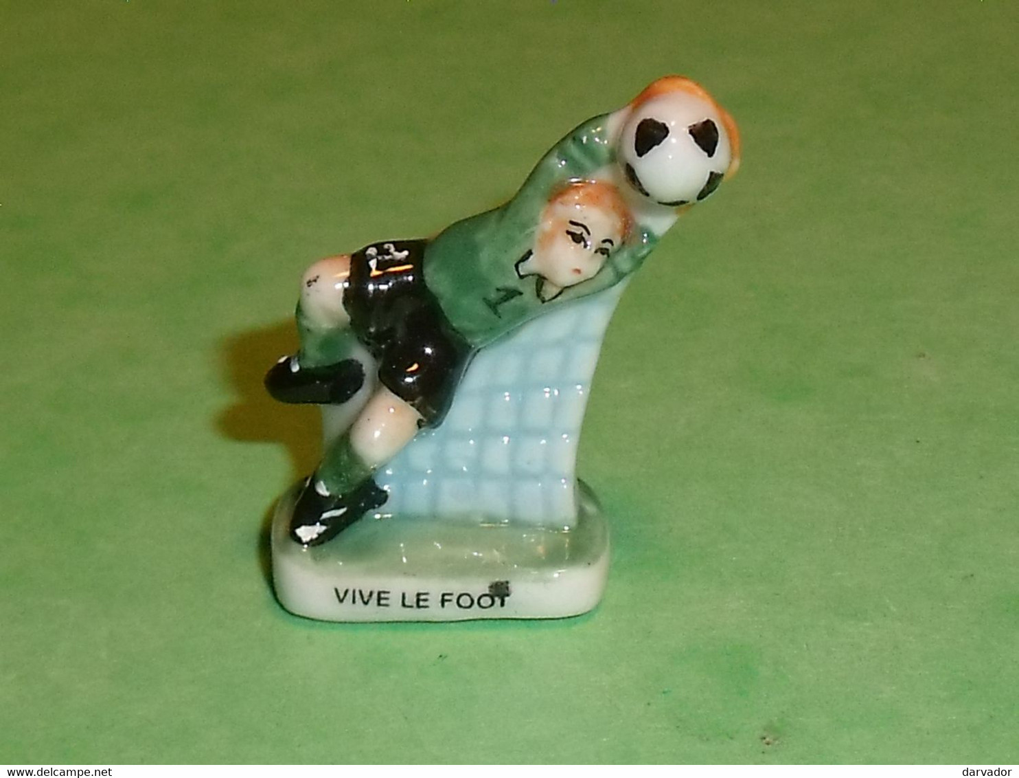 Fèves / Fève / Sports :  Foot Ball , Vive Le Foot ( Grand Format )     T152 - Sports