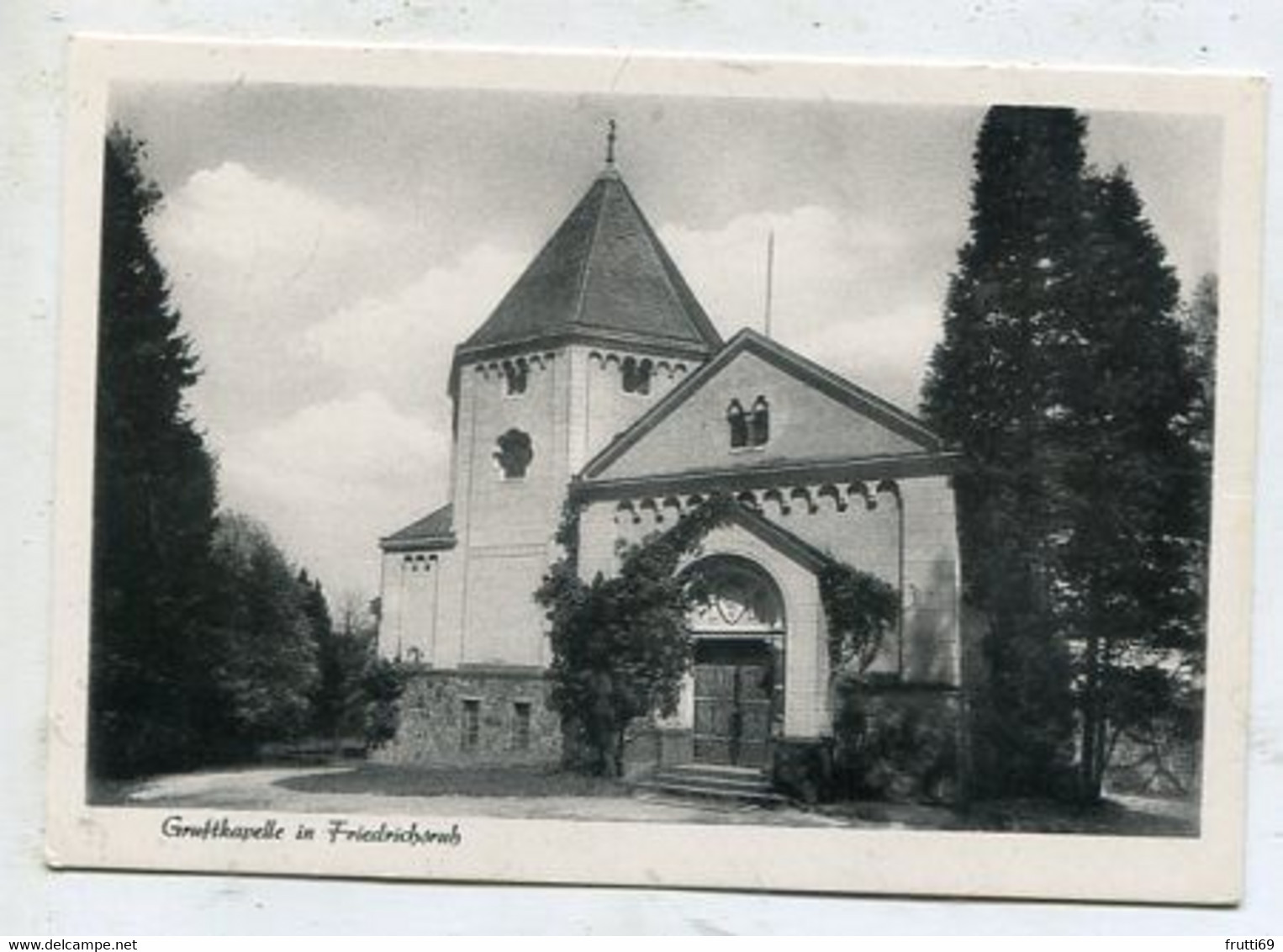 AK 013575 GERMANY - Friedrichsruh - Gruftkapelle - Friedrichsruh