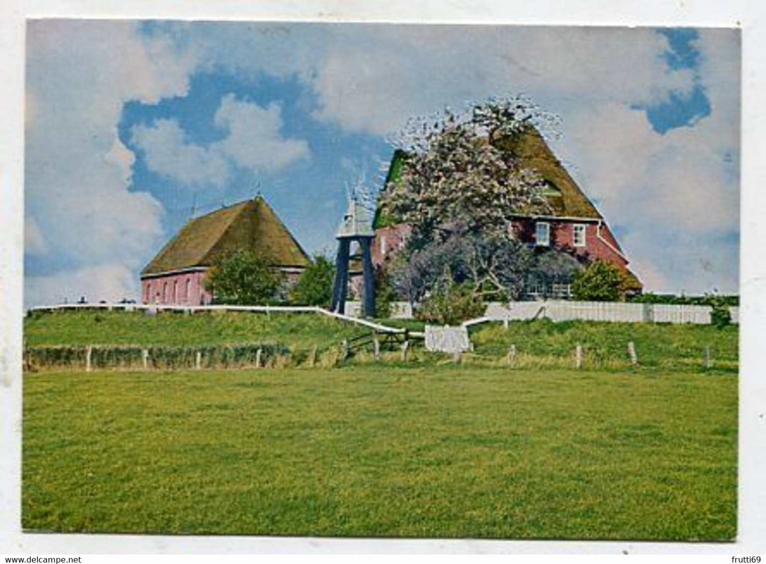 AK 013694 GERMANY - Hallig Hooge - Kircchwarft - Halligen