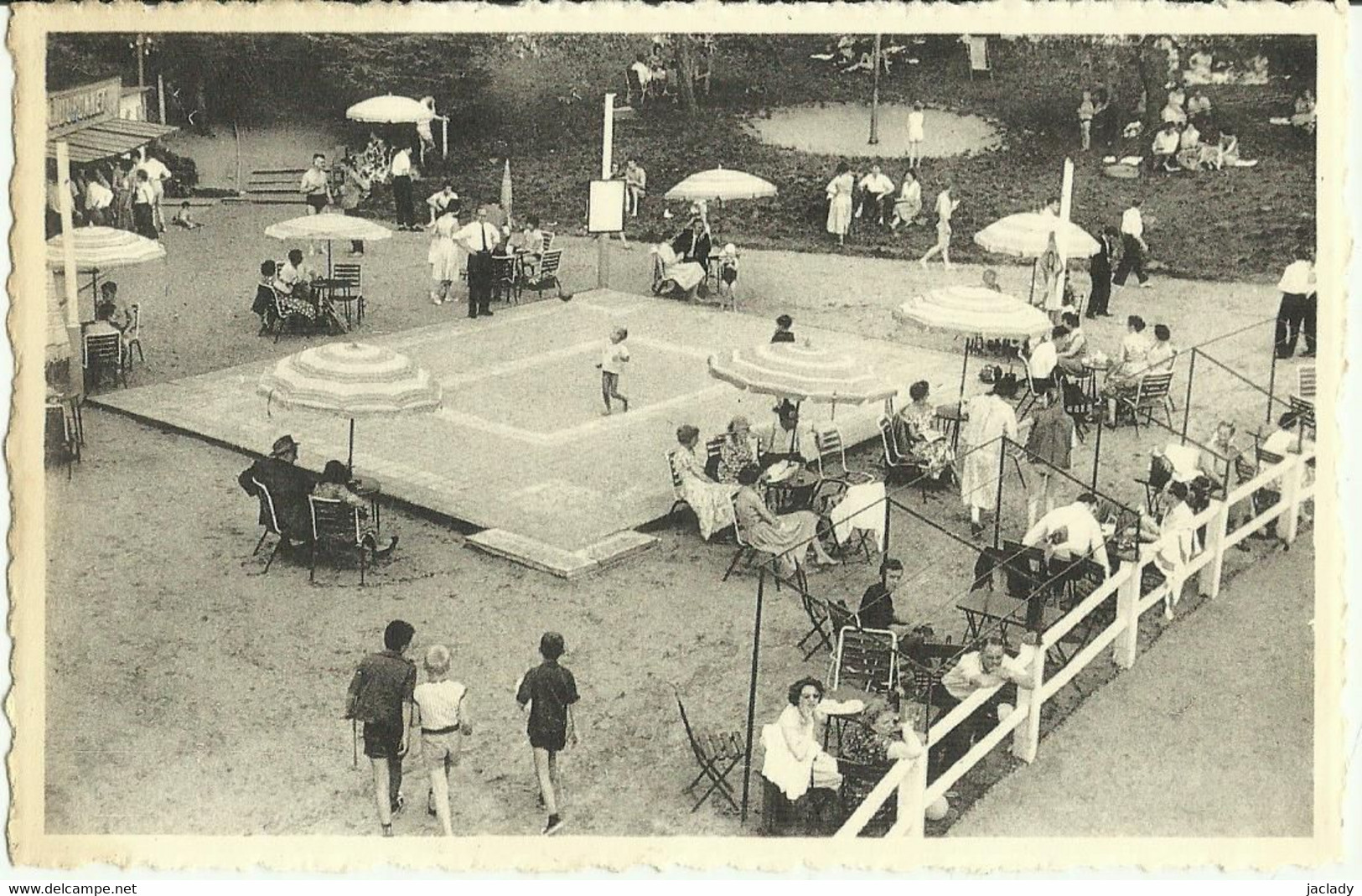 Renipont - Plage -- La Terrasse.     (2 Scans) - Lasne