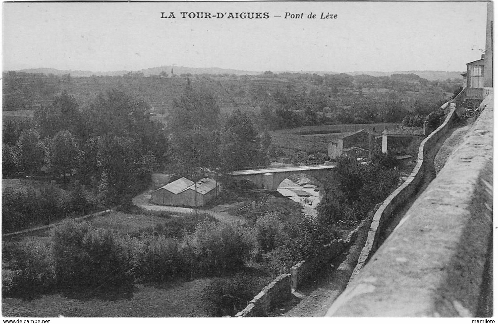 LA TOUR-D'AIGUES ( Vaucluse ) Pont De Lèze - La Tour D'Aigues