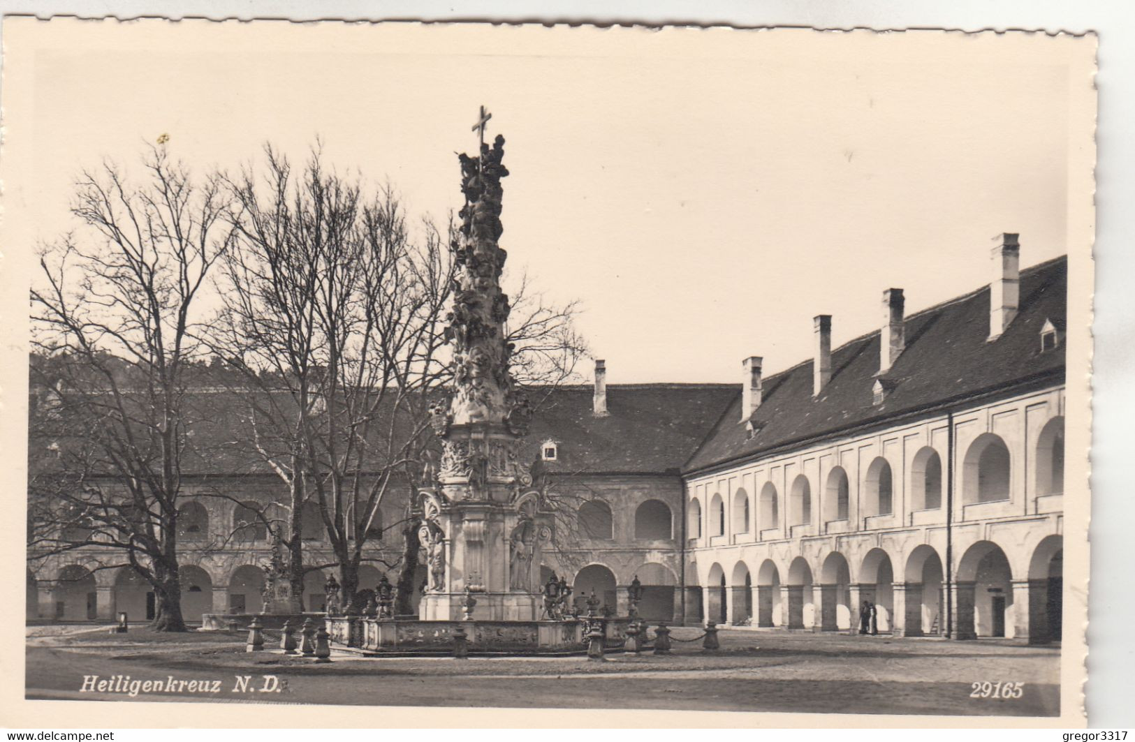 A3573) HEILIGENKREUZ - Niederdonau - Tolle Alte AK - Säule Innenhof - - Heiligenkreuz