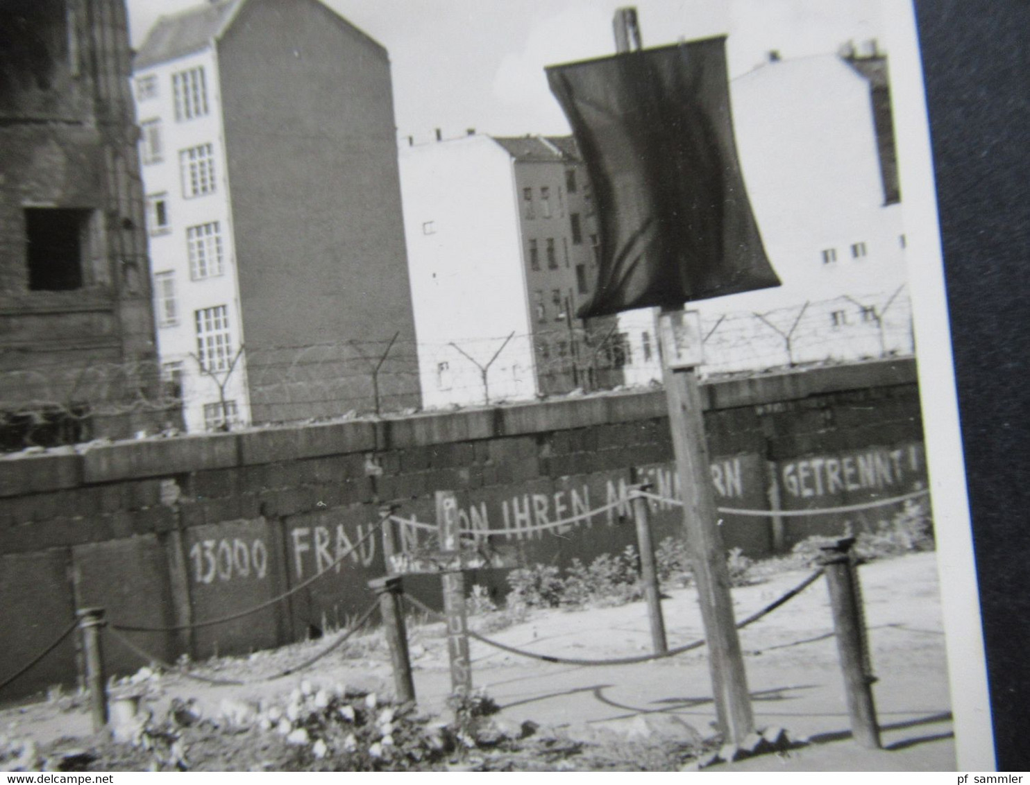 Berlin Fotos Ca.1962 Mit Berliner Mauer Z.B. Spruch 13000 Frauen Von Ihren Männern Getrennt Und. Neue Zeit Union Verlag - Places