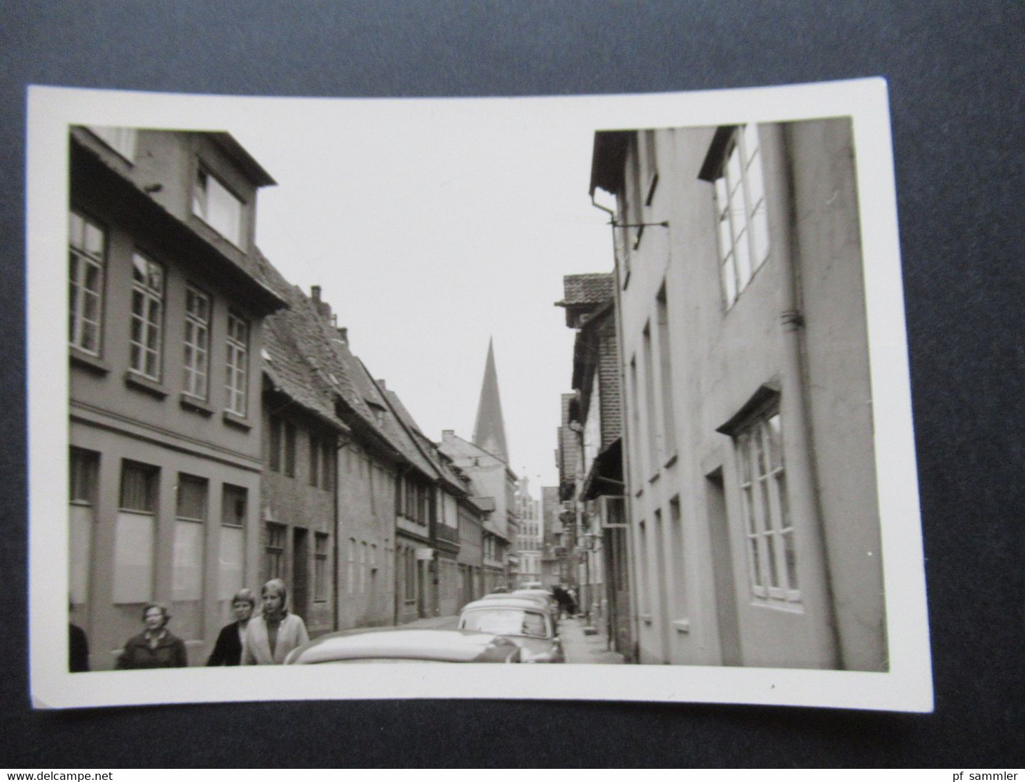 Berlin Fotos ca.1962 mit Berliner Mauer z.B. Spruch 13000 Frauen von Ihren Männern getrennt und. Neue zeit Union Verlag