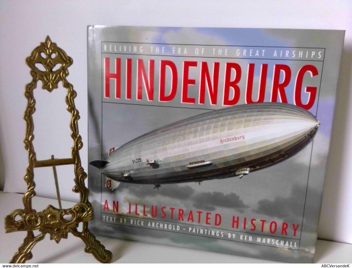 Hindenburg : An Illustrated History - Transport