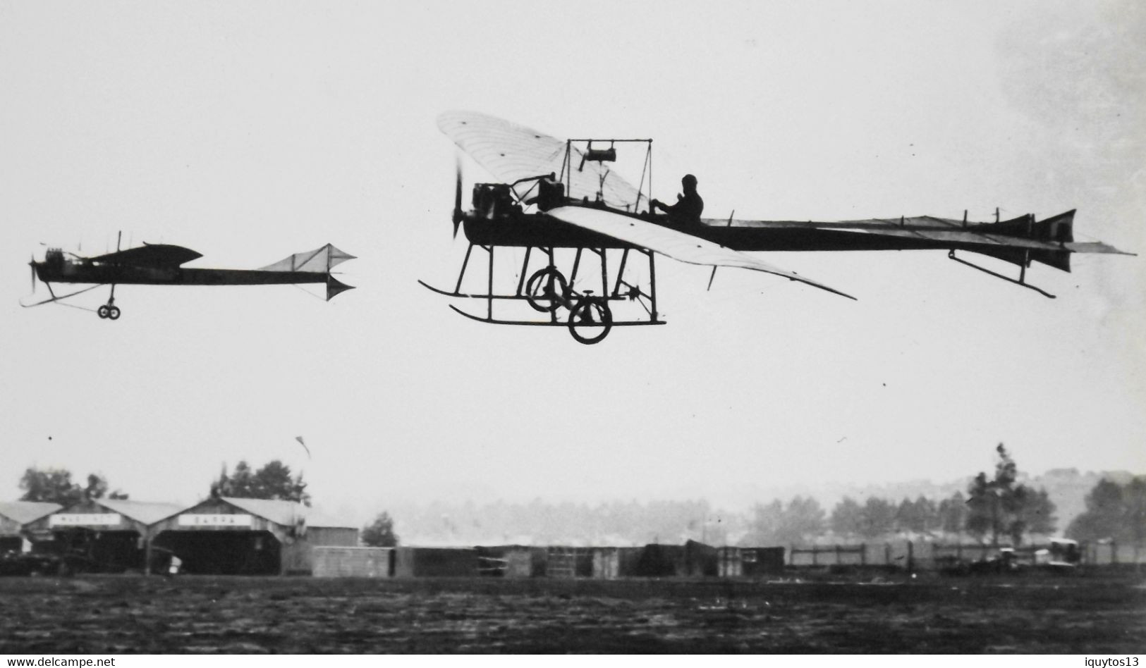 Aviation > Photo SAFARA > N° 173 - L'ANTOINETTE D'Hubert LATHAM Et L'HANRIOT De MARTIN Au Meeting De La Baie De La Seine - Aviación