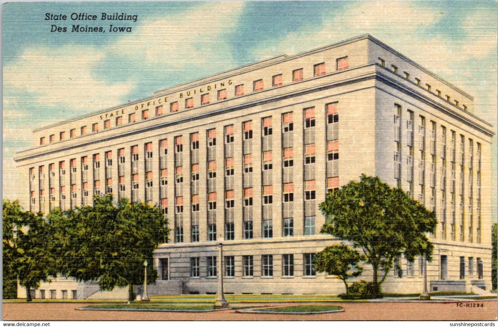 Iowa Des Moines State Office Building Curteich - Des Moines