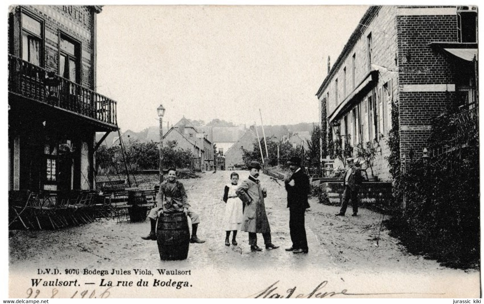 Une Rue De Waulsort - Hastière