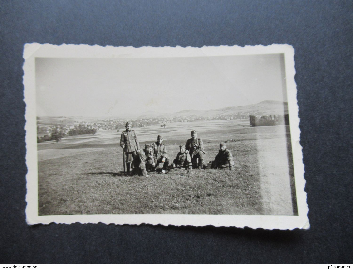 Echtfoto Soldaten Der Wehrmacht Auf Einem Feld / Übung / Biwack? Kriegsvorbereitungen - War, Military