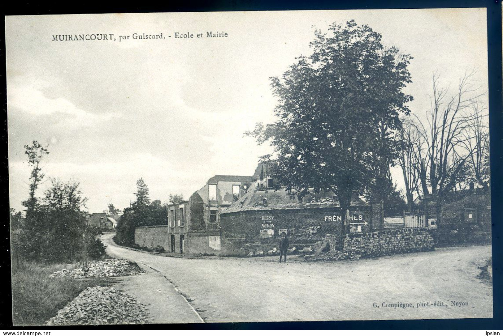 Cpa Du 60  Muirancourt  Par Giscard  école Et Mairie       SPT21-62 - Guiscard