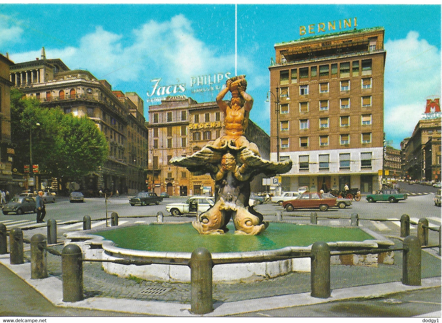 BARBERNINI SQUARE AND FOUNTAIN OF BERNINI, ROME, ITALY. UNUSED POSTCARD   Tg1 - Parques & Jardines