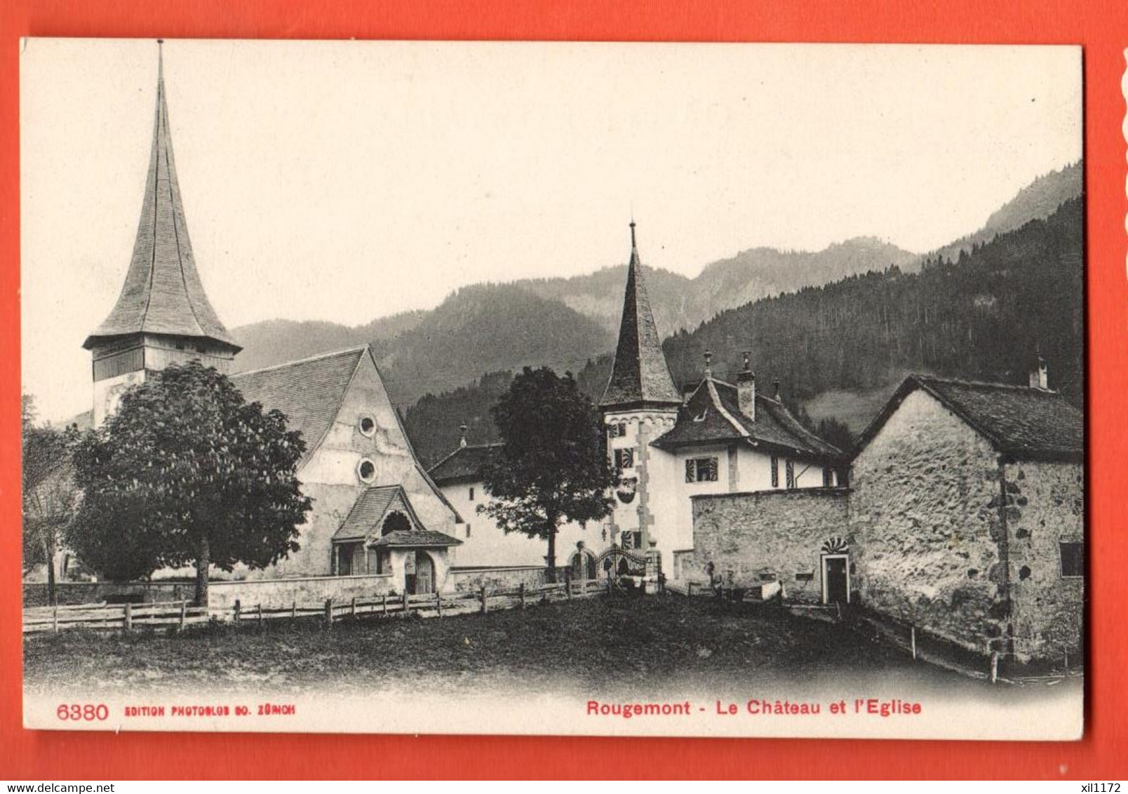 HCG-20  Rougemont Le Château Et L'Eglise.  Non Circulé Photoglob 6380 - Rougemont