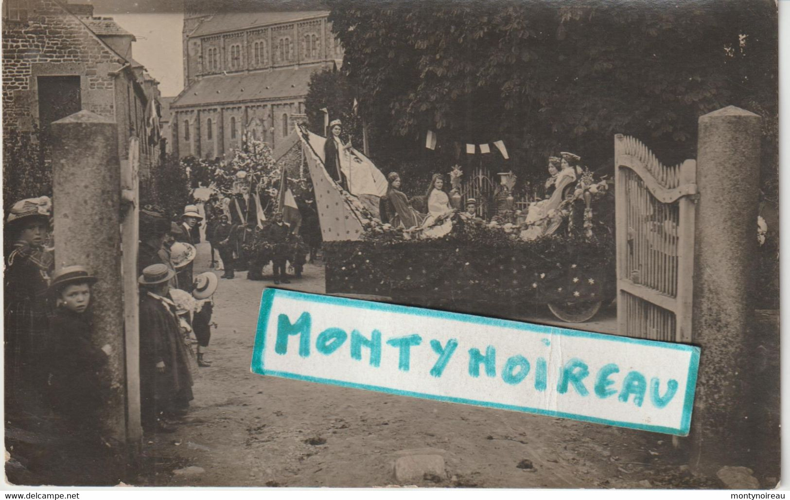 Orne: Env. Flers : ATHIS De L ' ORNE :carte Photo :   Jour  De  Fête - Athis De L'Orne