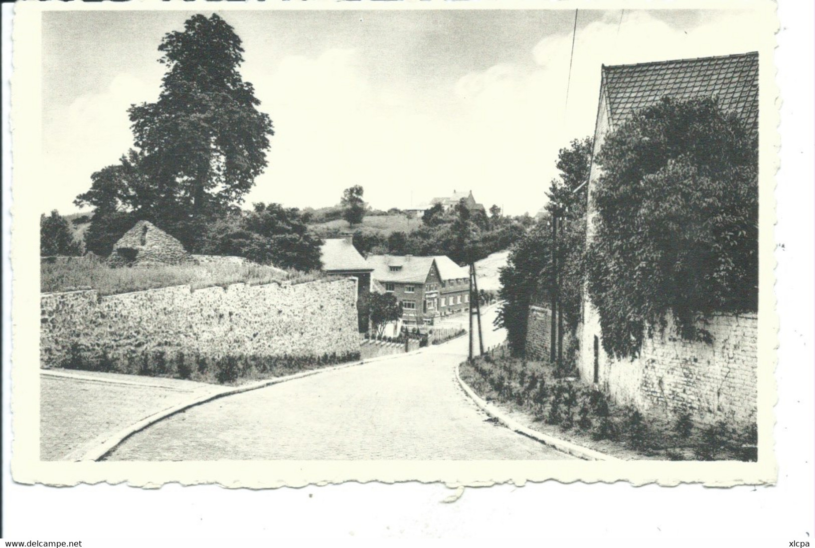 Chaumont Tienne De L'Eglise Et La Grotte ND De Lourdes - Chaumont-Gistoux