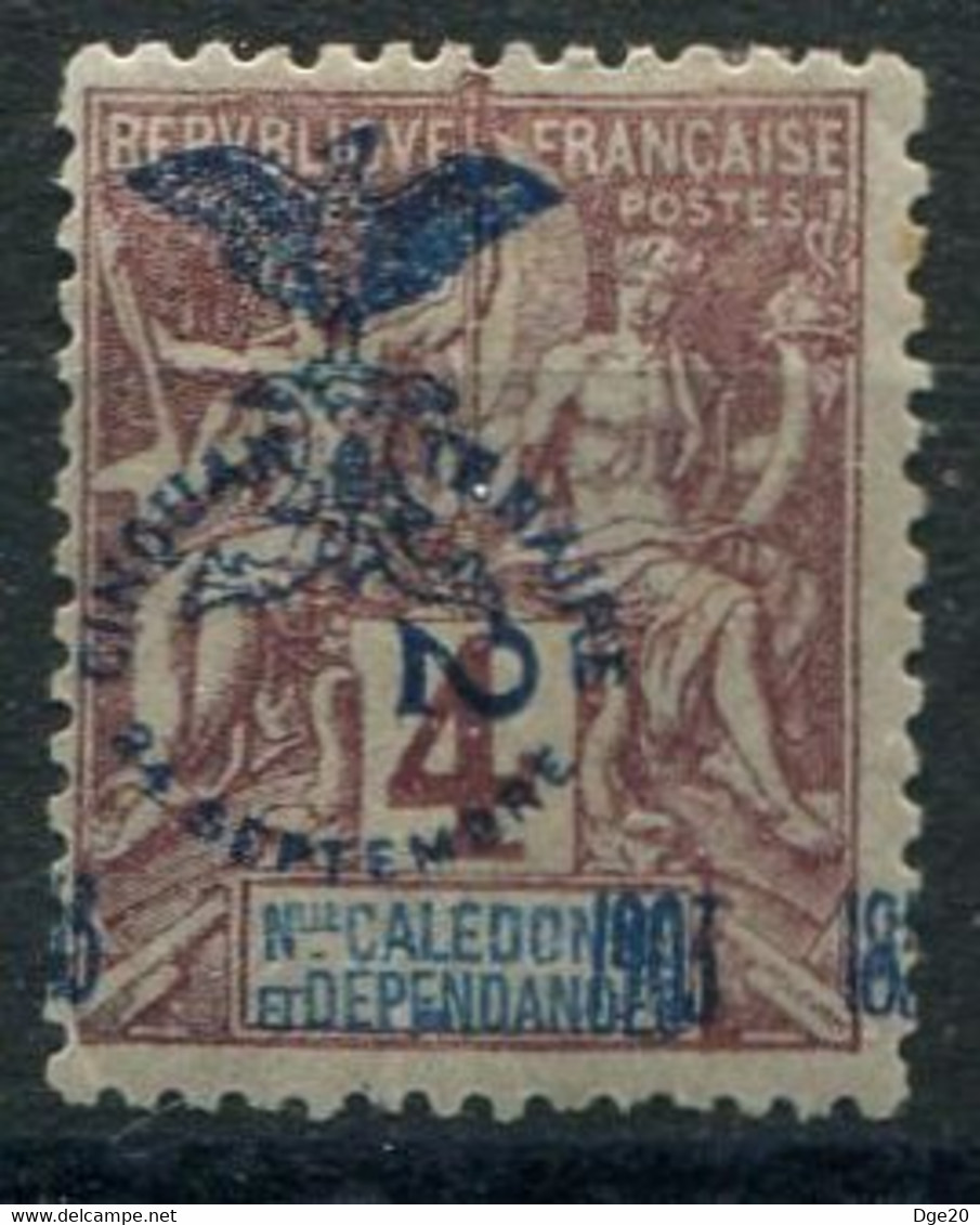 NOUVELLE-CALEDONIE (  POSTE  ) : Y&T  N°  82  TIMBRE  NEUF  AVEC  TRACE  DE  CHARNIERE . A SAISIR . - Unused Stamps