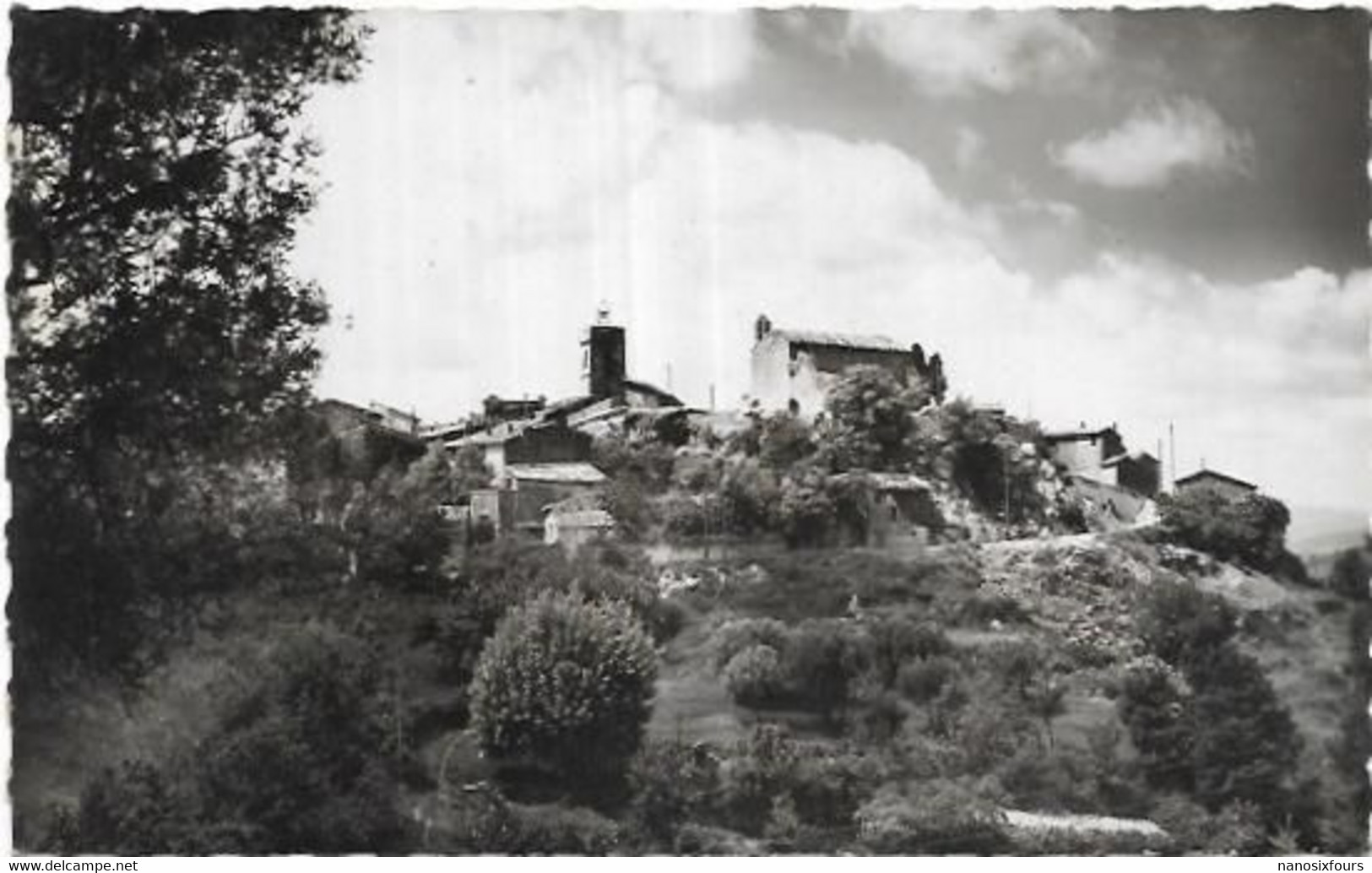 D83.  MONTAUROUX.LE VIEUX VILLAGE - Montauroux