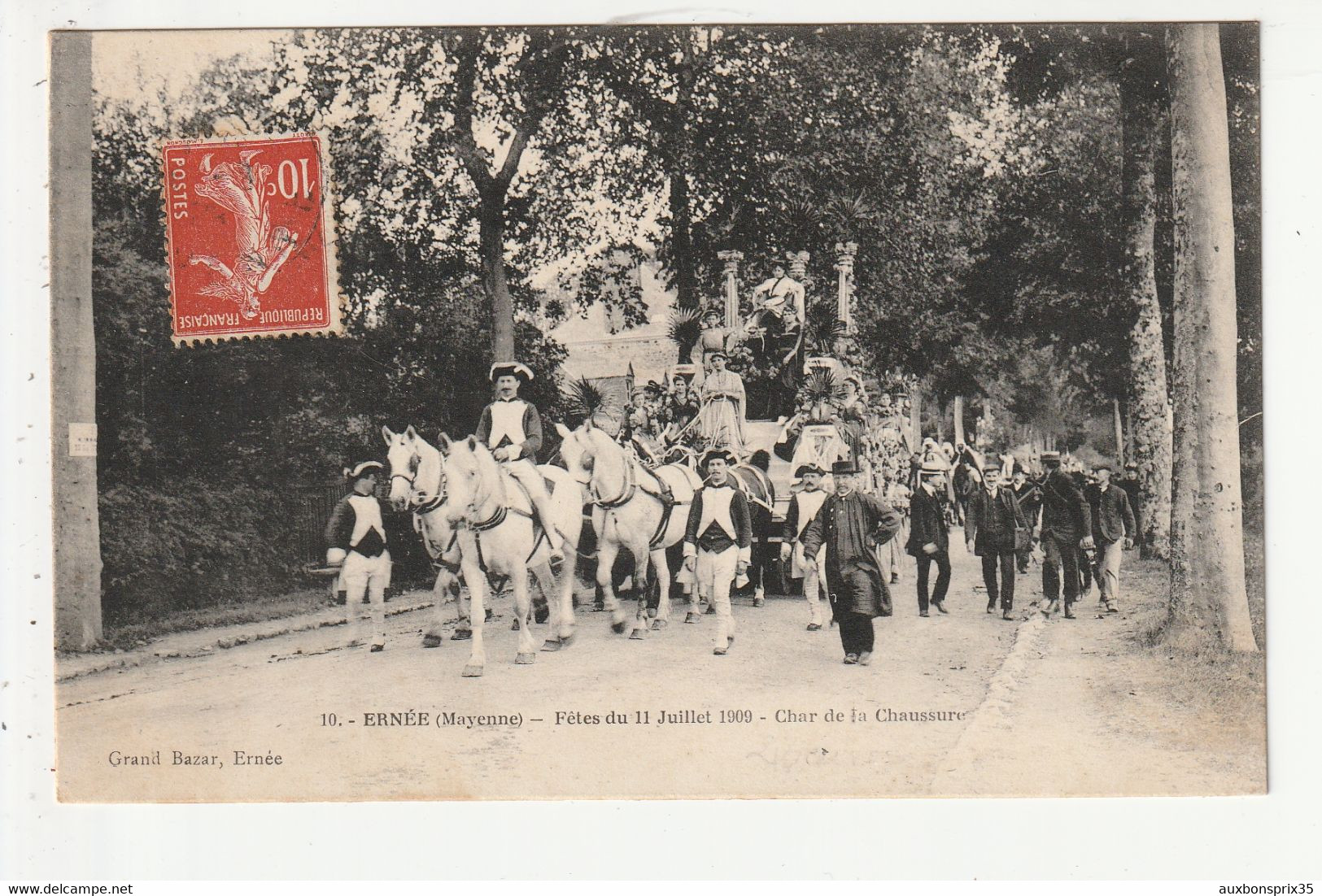 ERNEE - FETES DU 11 JUILLET 1909 - CHAR DE LA CHAUSSURE - 53 - Ernee