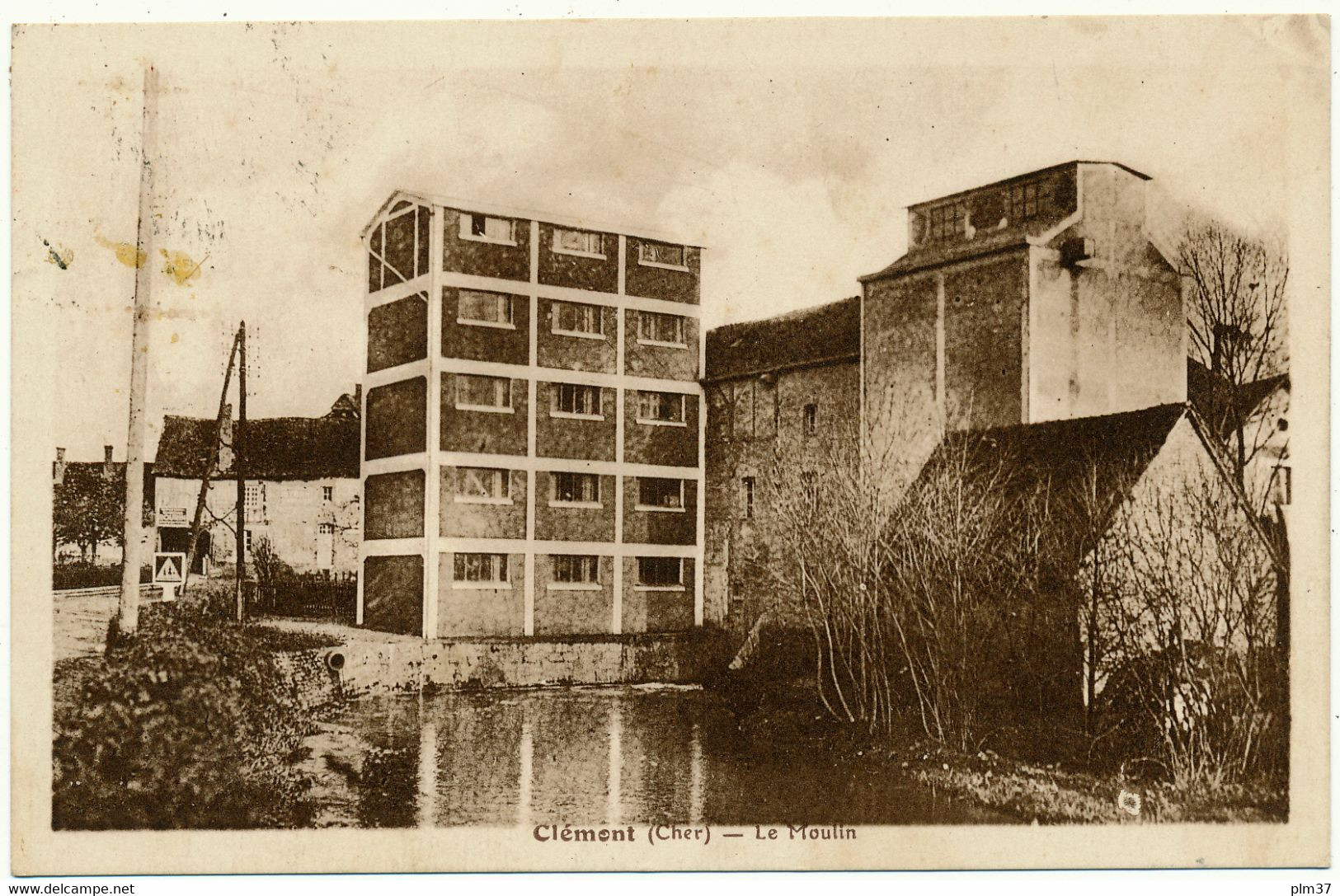 CLEMONT - Le Moulin - Clémont