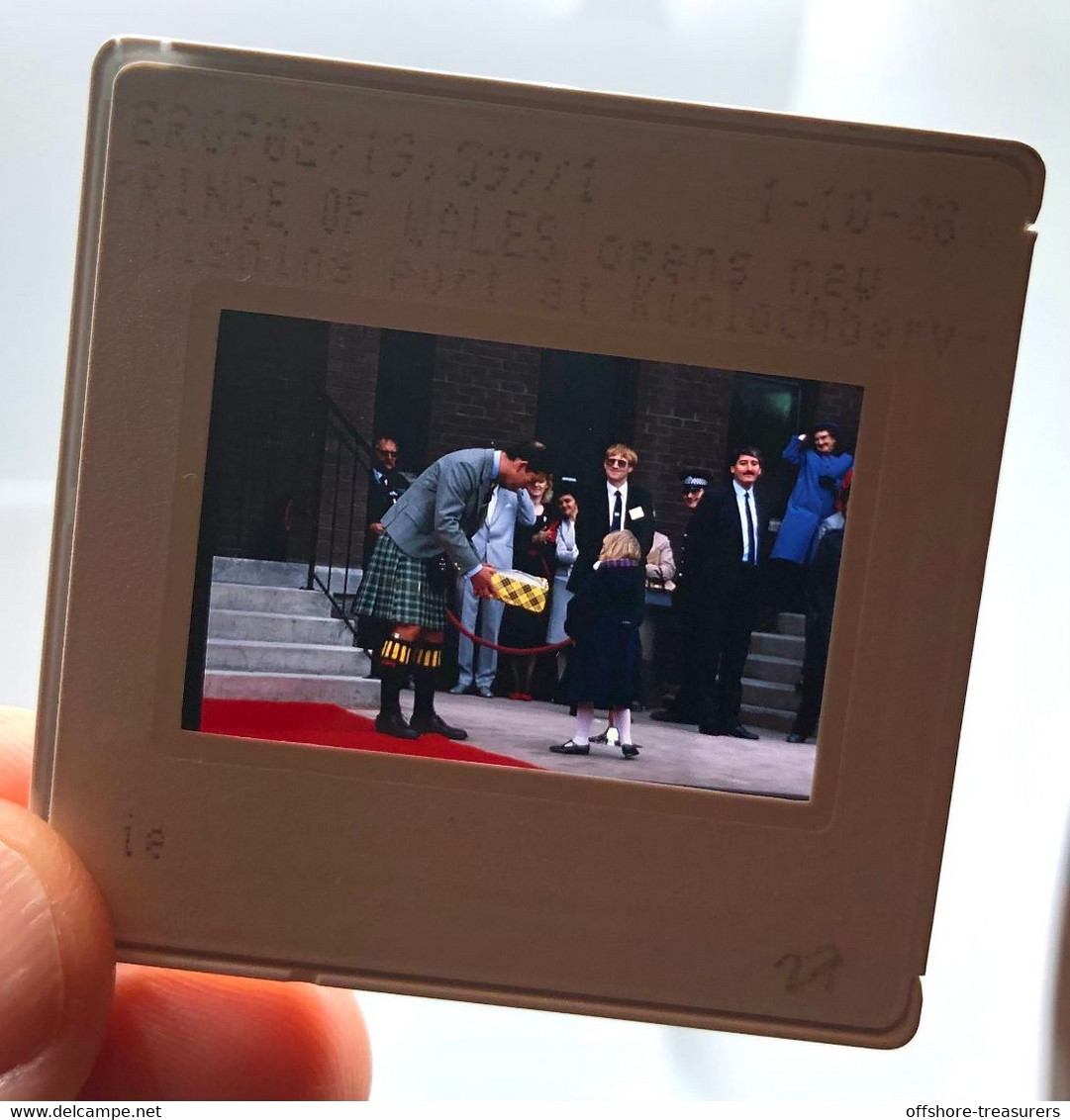 British Royal Family England 1988 Charles Prince Of Wales Color Slide At Kinlochbervie Port Scotland - Proyectores De Cine