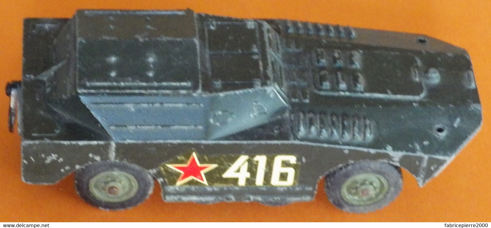 SOLIDO N°225 Char Lance-rockets Soviétique BTR-40. Ancien, Bon état. Echelle 1/71e - Carri Armati