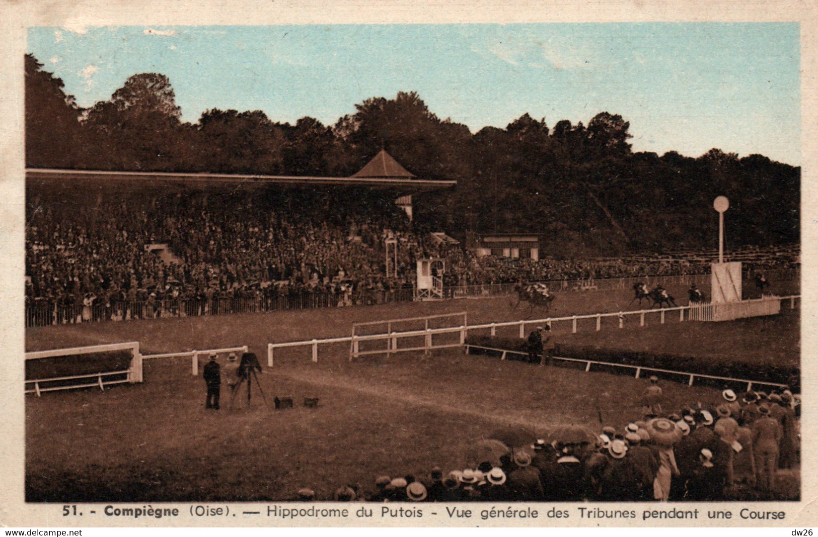 Hippisme - Compiègne (Oise) Hippodrome Du Putois, Vue Générale Des Tribunes - Edition Pierre Bourson - Carte N° 51 - Reitsport