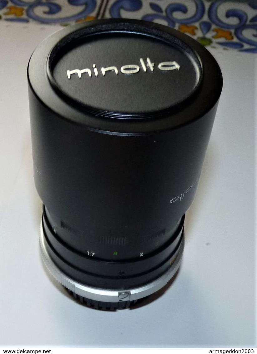 OBJECTIF MINOLTA MC TELE ROKKOR 135 mm f 3.5 lens DANS SON ETUI EN CUIR TBE