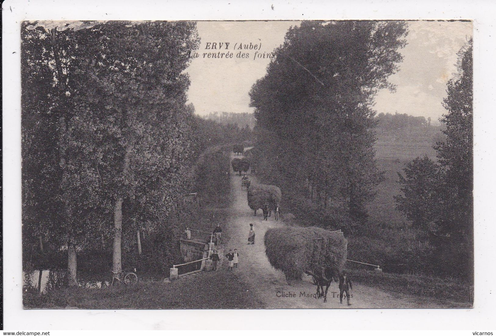 CP 10 ERVY La Rentrée Des Foins - Ervy-le-Chatel