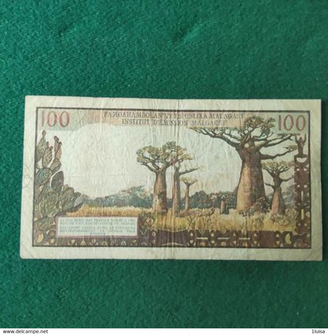 MADAGASCAR 100 Francs - Madagascar