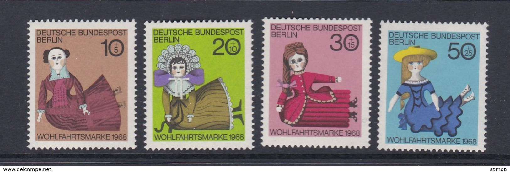 Berlin 1968 297-300 ** Poupées De Nuremberg - Muñecas