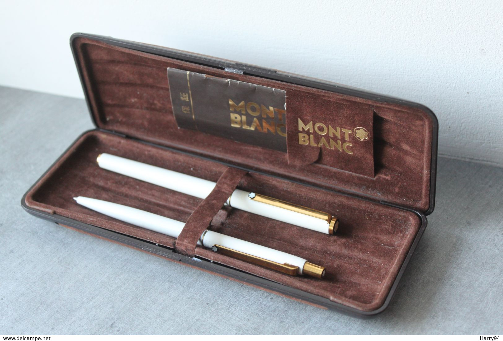 Stylo Bille Et Stylo Plume Montblanc Noblesse Avec étui - D'occasion - Stylos