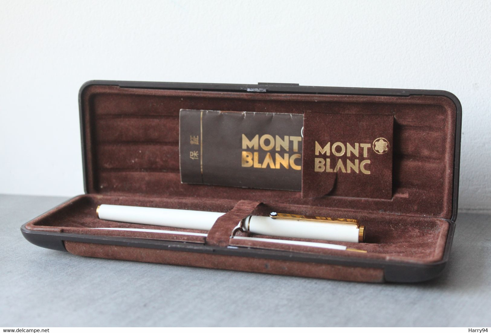 Stylo Bille Et Stylo Plume Montblanc Noblesse Avec étui - D'occasion - Stylos