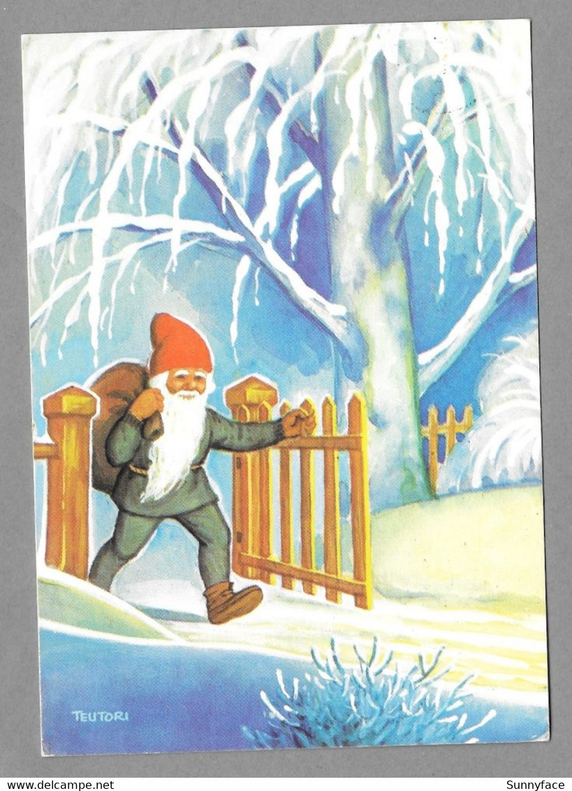 Santa Claus Is Walking Out Of A Gate Christmas Pere Noel Weihnachtsmann - Used 1974 - Kerstman