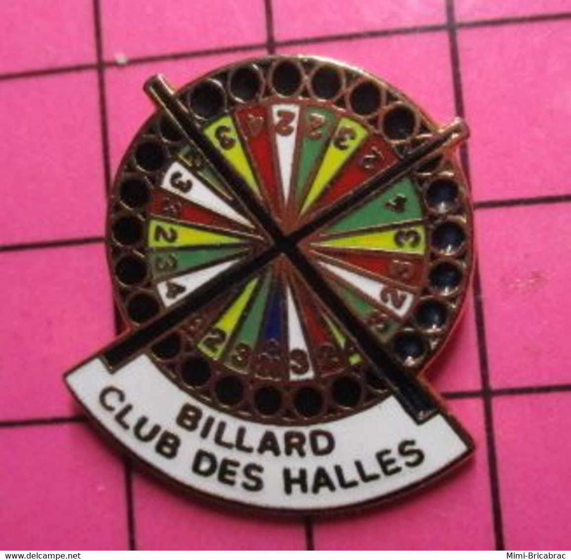 513i Pin's Pins / Beau Et Rare / THEME : SPORTS / BILLARD CLUB DES HALLES - Biliardo