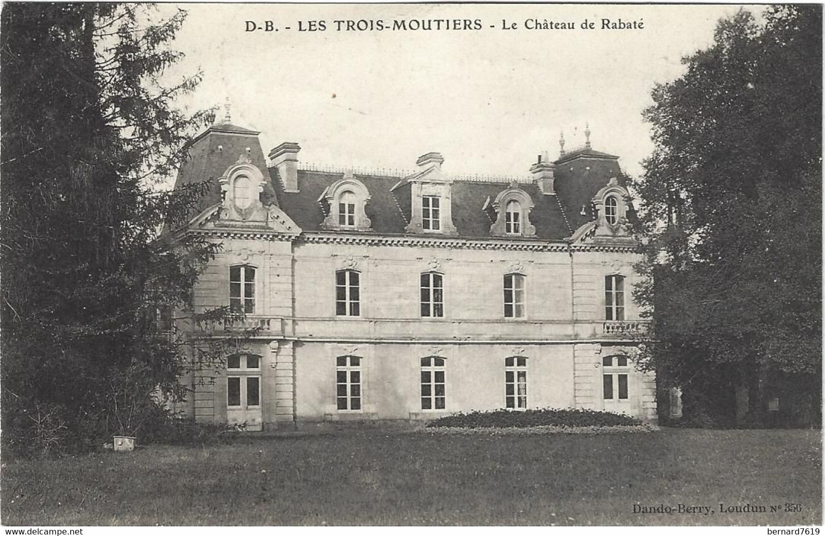 86    Les Trois Moutiers  -   Le Chateau De Razbate - Les Trois Moutiers