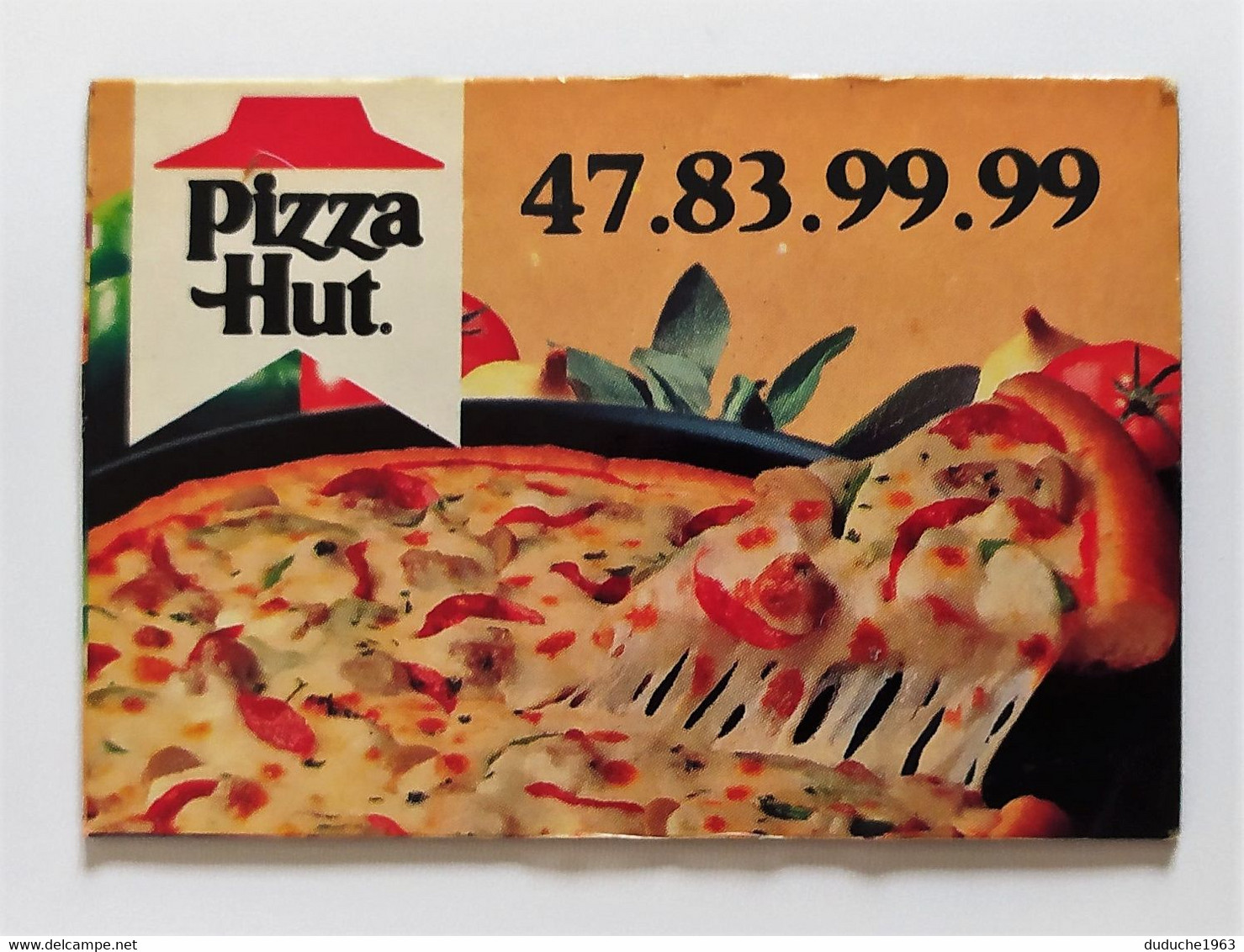 Magnet. PIZZA HUT Modèle Ancien - Andere & Zonder Classificatie