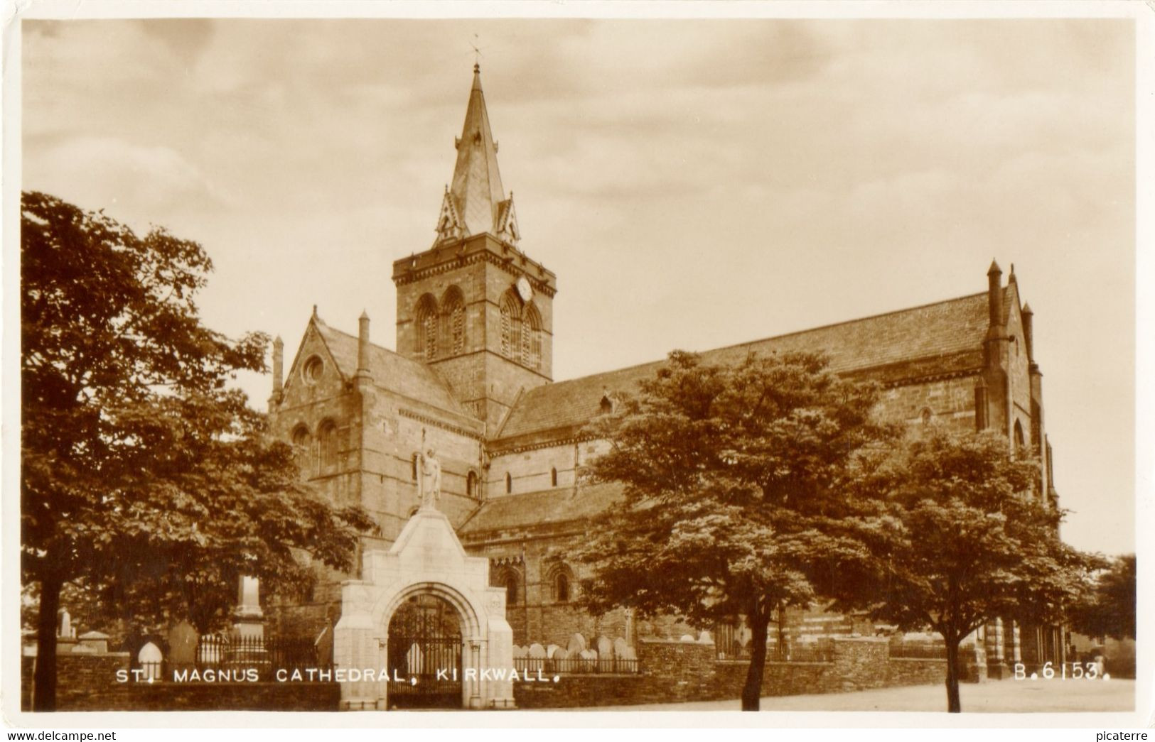 St.Magnus Cathedral, Kirkwall (Valentines No.B6153) - Orkney