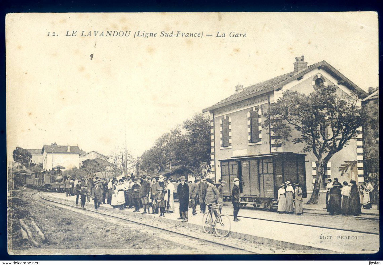 Cpa Du 83 Le Lavandou La Gare - Ligne Sud France   SPT21-66 - Le Lavandou