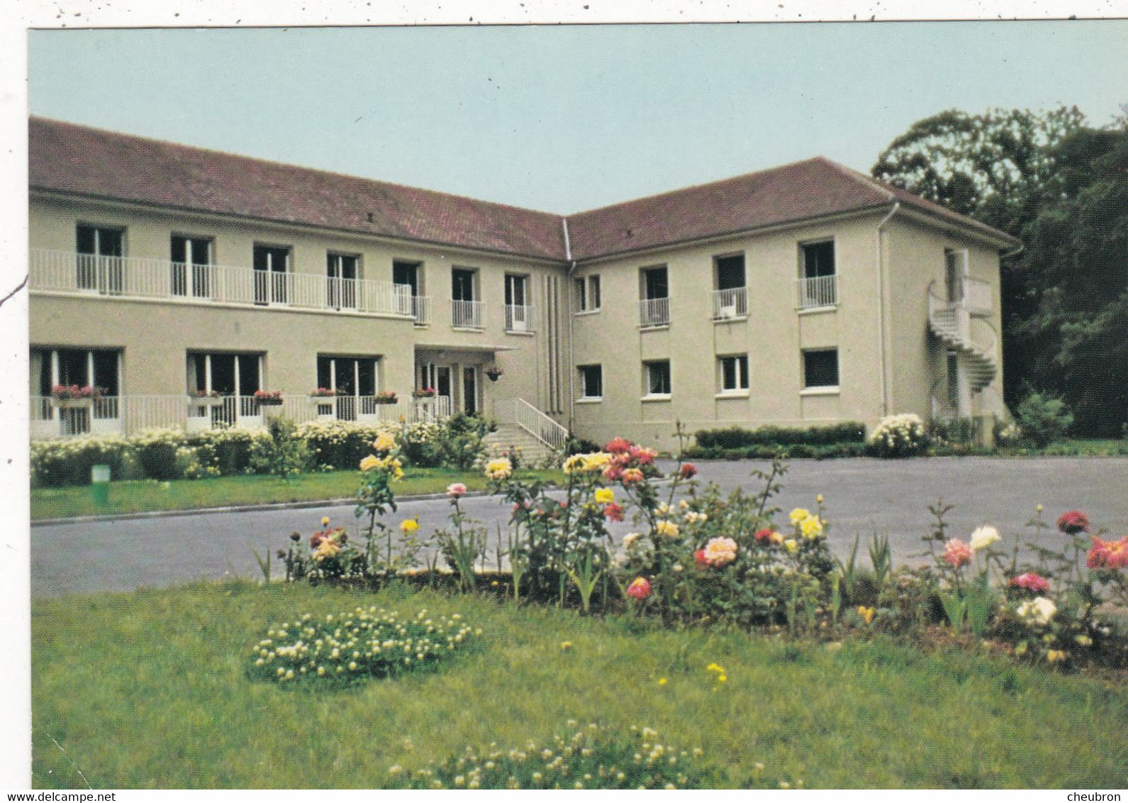 62. LONGUENESSE. CPSM. 2 CARTES SIMILAIRES.  " LA PRESQU'ILE ";  MAISON DE REPOS SPECIALISEE. ANNEE 1979 + TEXTE - Longuenesse