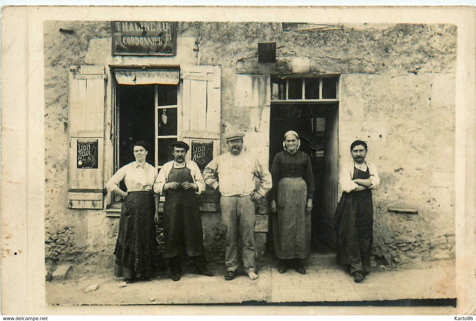 Seiches Sur Le Loir * Carte Photo * Cordonnier Cordonnerie THALINEAU * Vue Sur Le Commerce * Artisan - Seiches Sur Le Loir