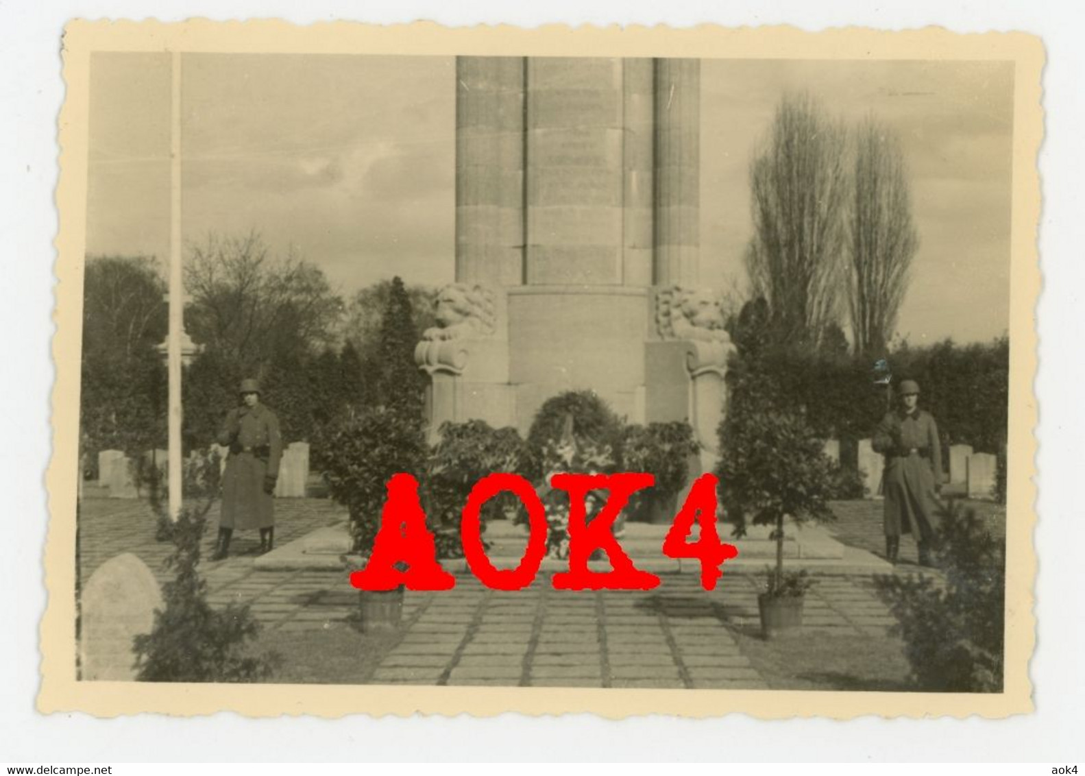 LIEGE ROBERMONT Cimetiere Militaire Allemand Monument Denkmal Occupation Allemande 1940 Wehrmacht - Guerre, Militaire