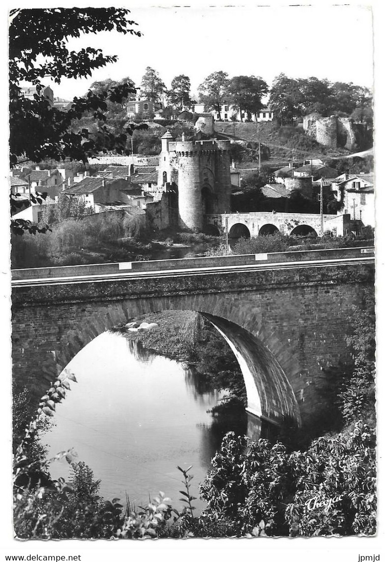 79 - PARTHENAY - La Tour Saint Jacques - Ed. THEOJAC N° 202-4 - Parthenay