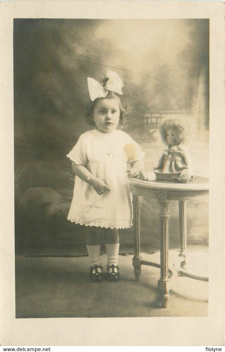 Jeu Jouet - Carte Photo - Enfant Et Sa Poupée - Doll - Spielzeug & Spiele