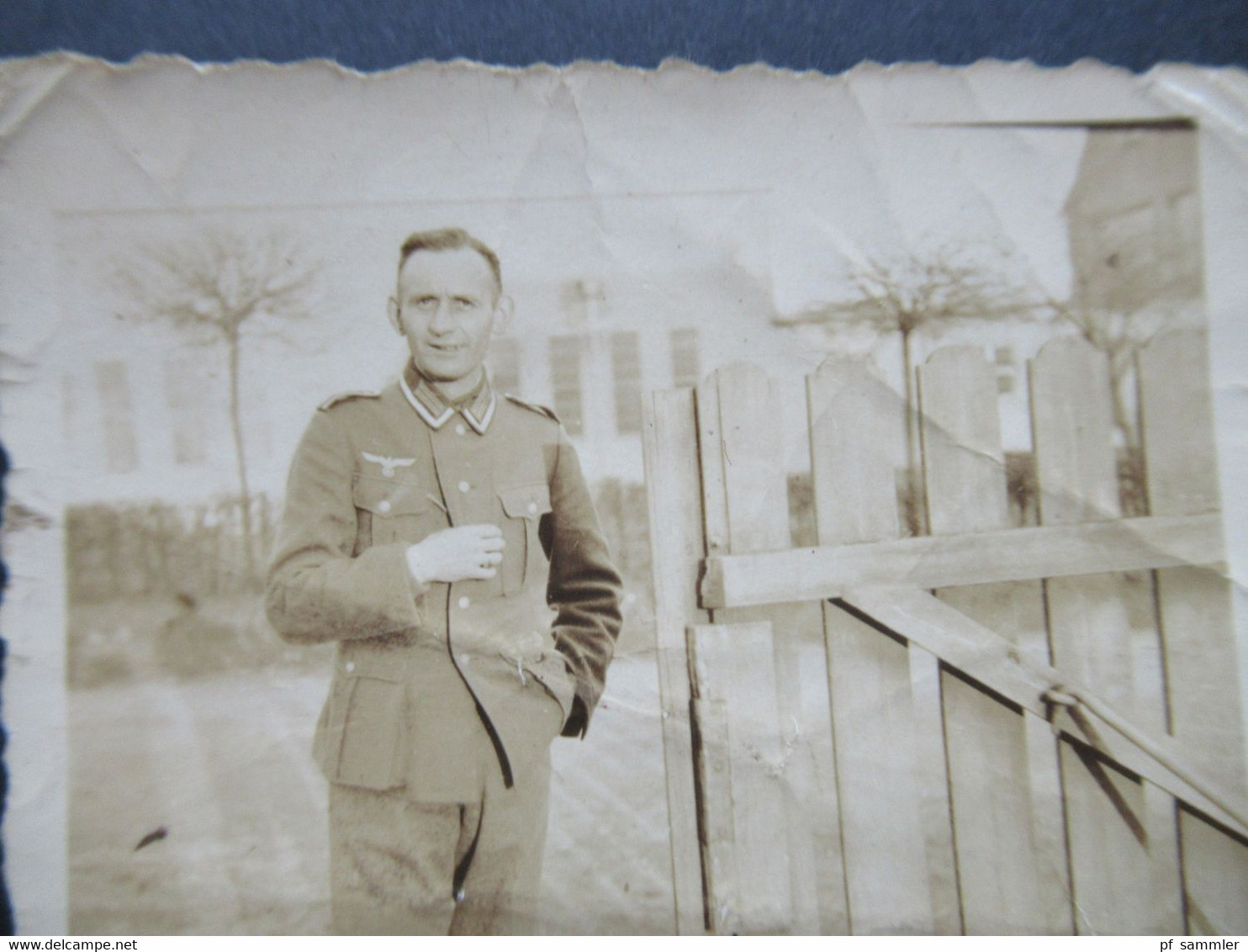 Original Foto Soldat Der Wehrmacht In Uniform Foto Haus Kasper Seifhennersdorf - War, Military